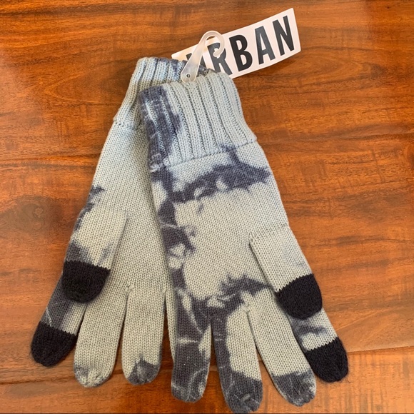 NWT Tie-Dye Flat Knit Tech Gloves Urban Outfitters - Picture 2 of 5